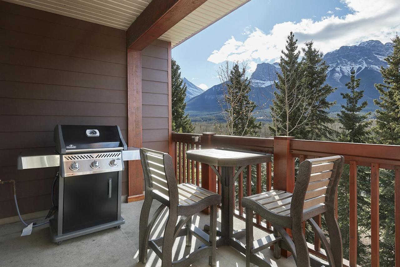 Mountain View Escape With Open Hot Tub, Views!! Villa Canmore Buitenkant foto